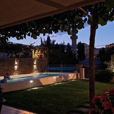 Apartman Karla Mostar Bagian luar foto