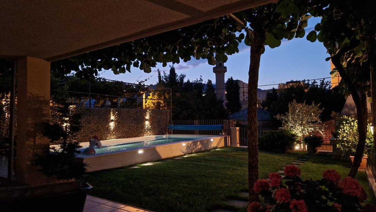 Apartman Karla Mostar Bagian luar foto